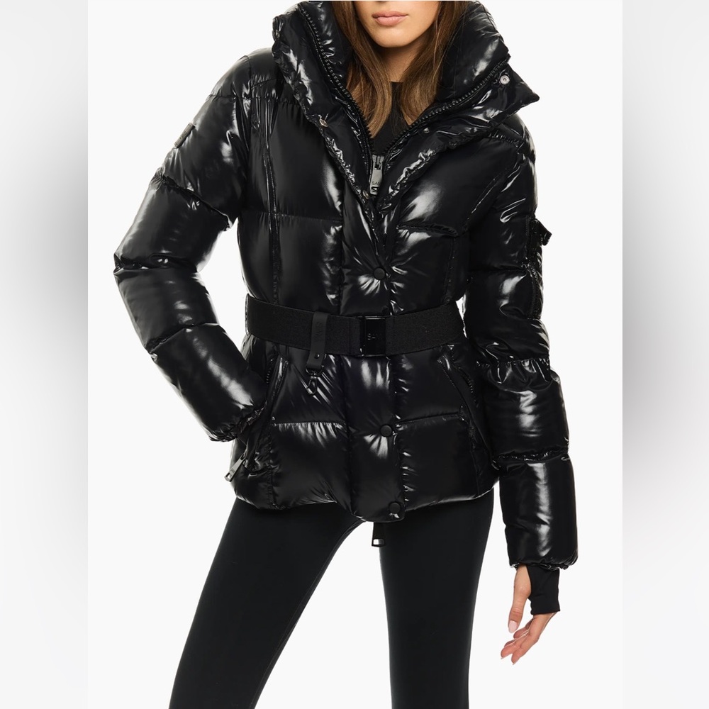 SAM. Rikki Glossy Down Jacket
Color: JET
Size: Large
Quantity: 1
Price: $650.00